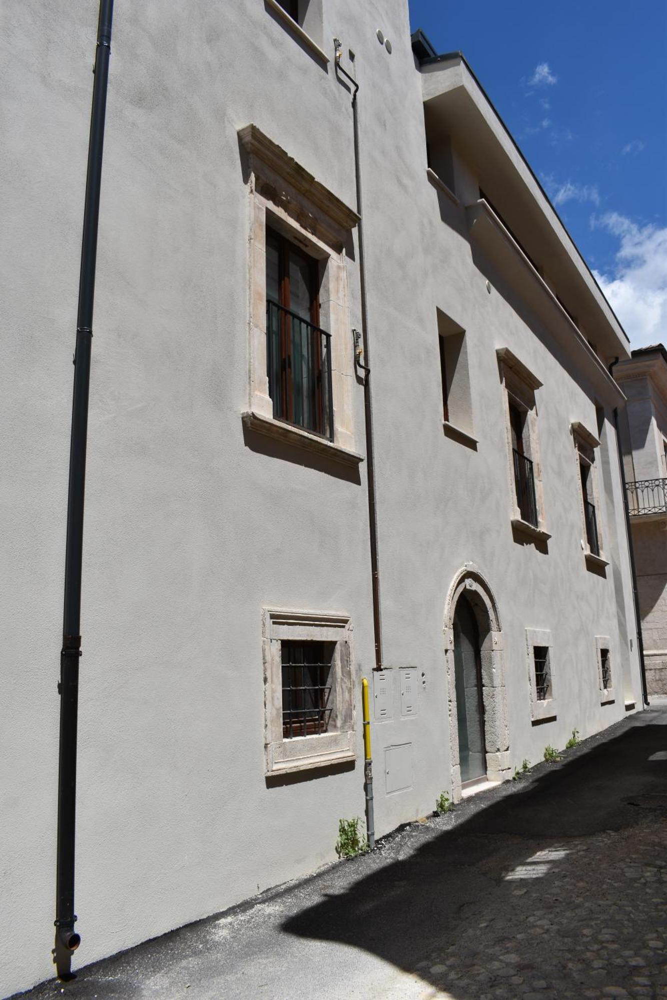 Habita Appartamenti LʼAquila Exterior foto